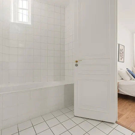 180m2 Haussmann 4br 3 Bath Golden Triangle Champs Elysées&opéra Appartamento