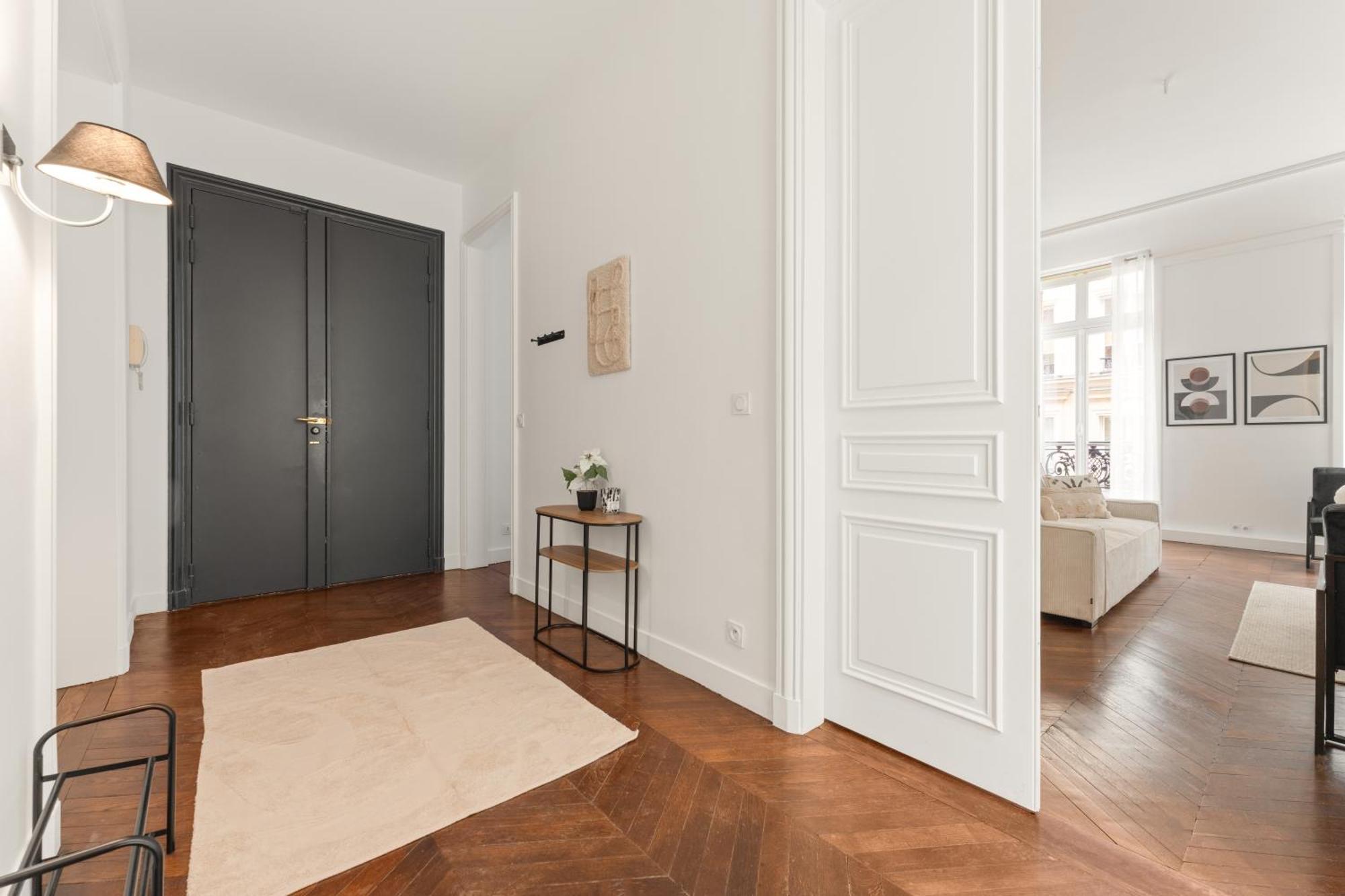 180m2 Haussmann 4br 3 Bath Golden Triangle Champs Elysées&opéra Parigi